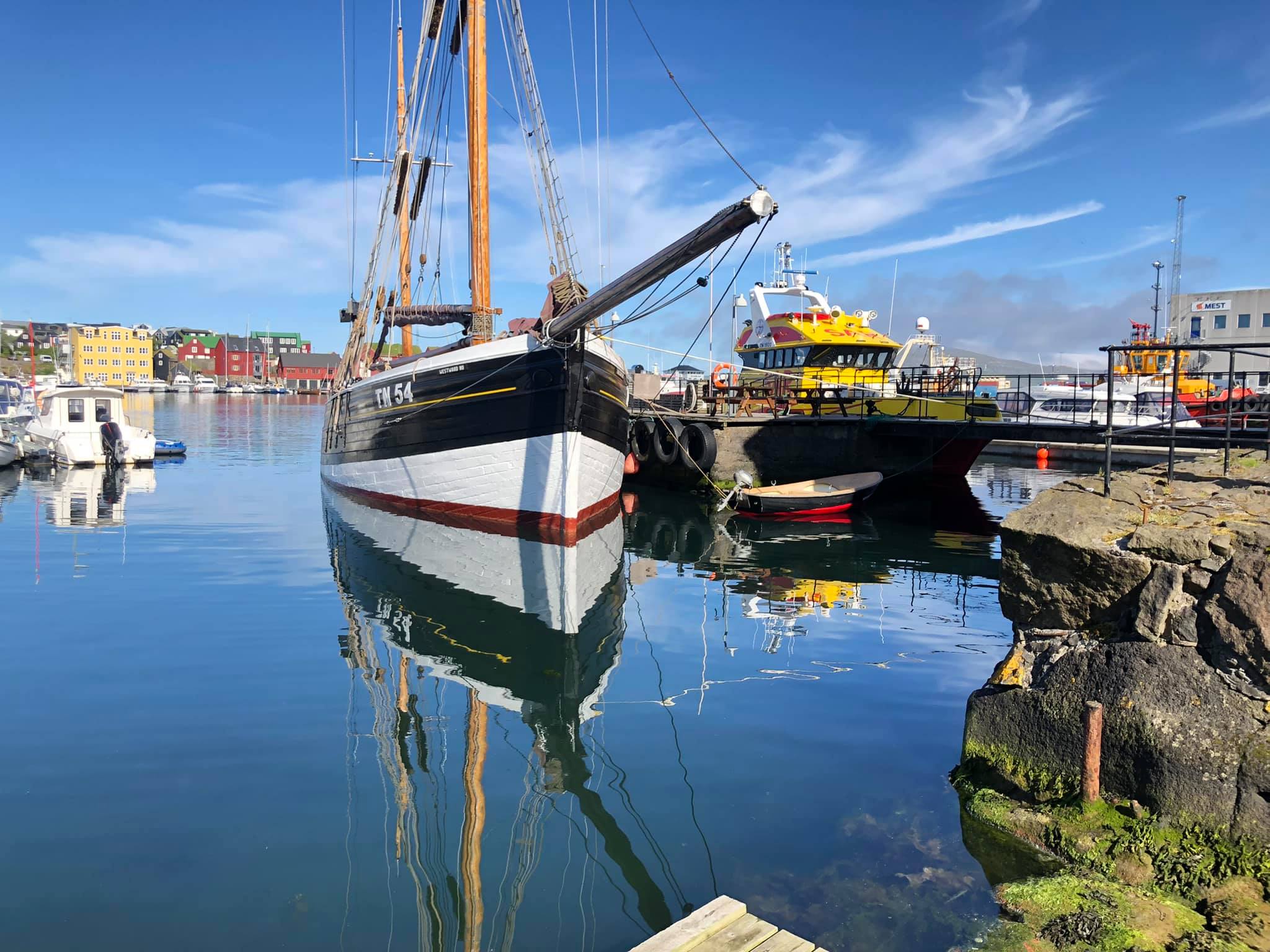 Barnagarðsbørn vitja umborð á Westward Ho 2026