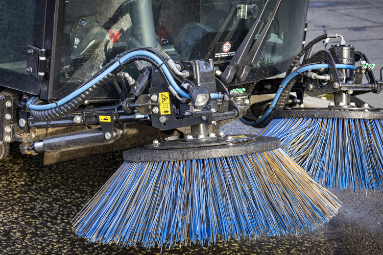 Nýggir kustar feia best, verður sagt