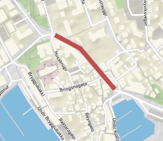 Áarvegur er stongdur fyri ferðslu hósdagin 18. september 2025 frá klokkan 8 til klokkan 14 í sambandi við, at elementir skulu lyftast uppá Hotel Hafnia.