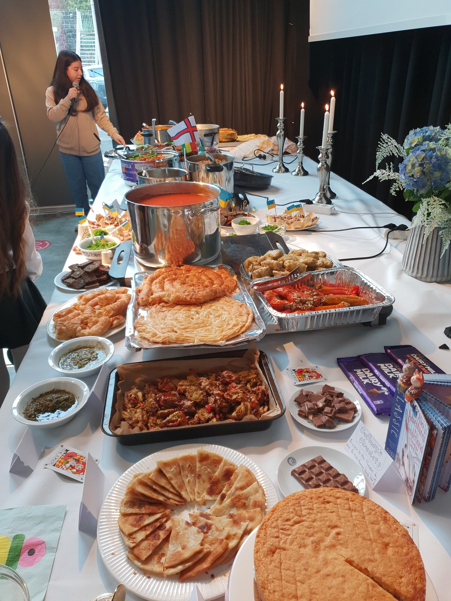 Fjølmentanarborðhald