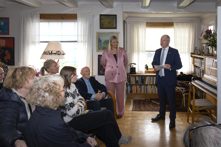 Eingin hevur sum William megnað at gera Havnina kenda uttan fyri landoddarnar, segði Heðin Mortensen millum annað